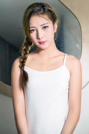 个性欧美婚纱摄影_720高清在线观看