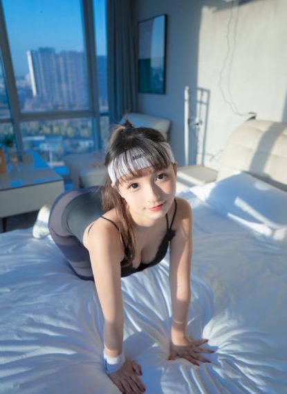 欧美80年代美女_高清完整版高清视频观看