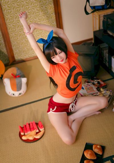 qq欧美唯美背景图片_BD英语神马在线观看