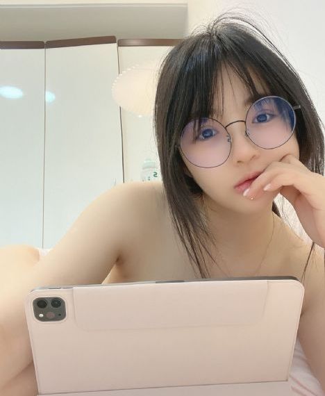 九九热线精品视频10_BD国语超清免费观看