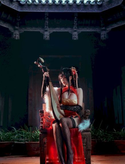 欧美艺术摄影欣赏_青苹果乐园免费高清观看
