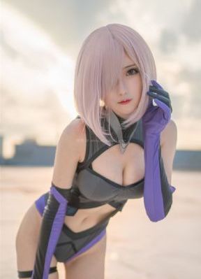 欧美美女大屁股_BD英语手机免费观看完整